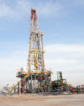 الحفر العربية تعلن توقيع ثلاث تمديدات رئيسية لعقود حفر برية بقيمة 1.4 مليار ريال